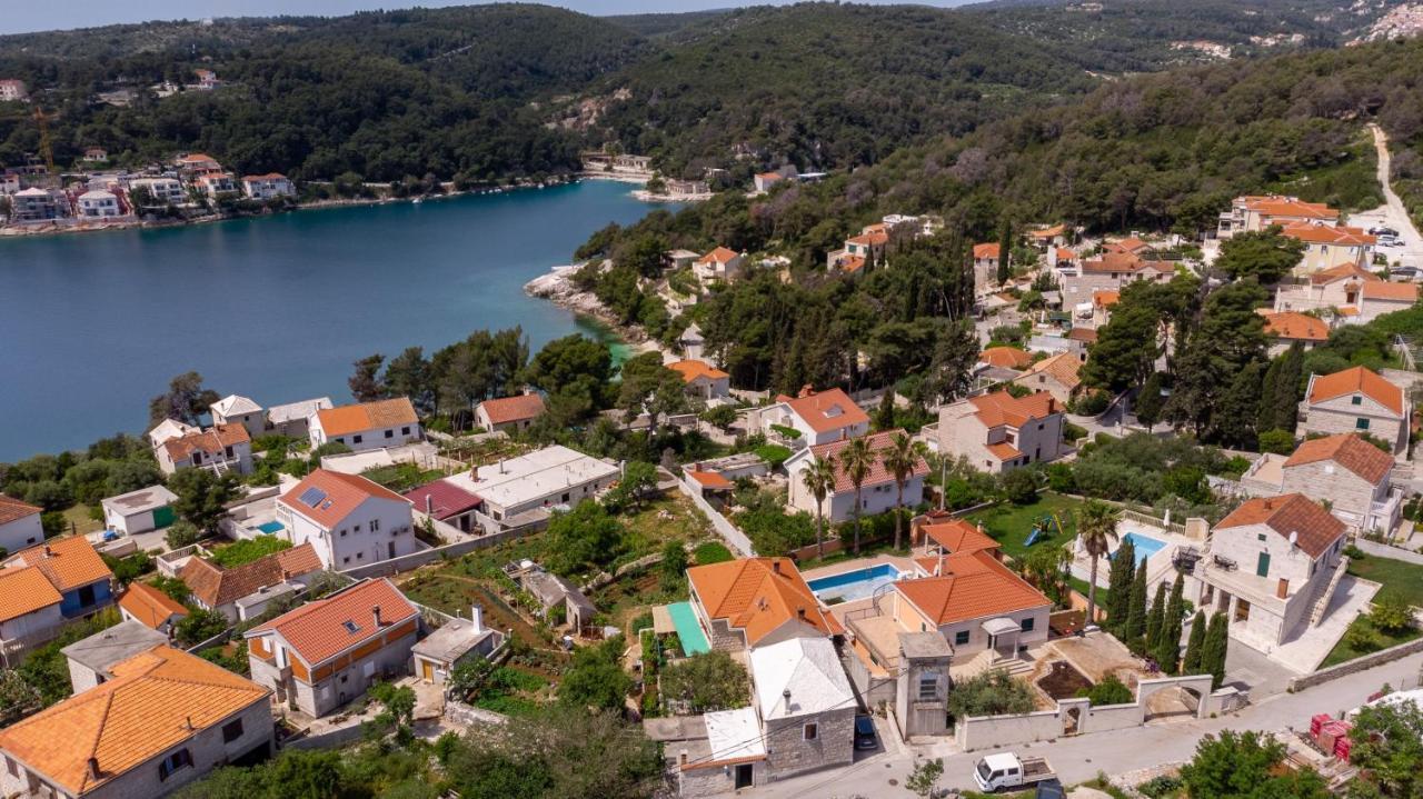 Apartments By The Sea Sumartin, Brac - 764 Exterior photo