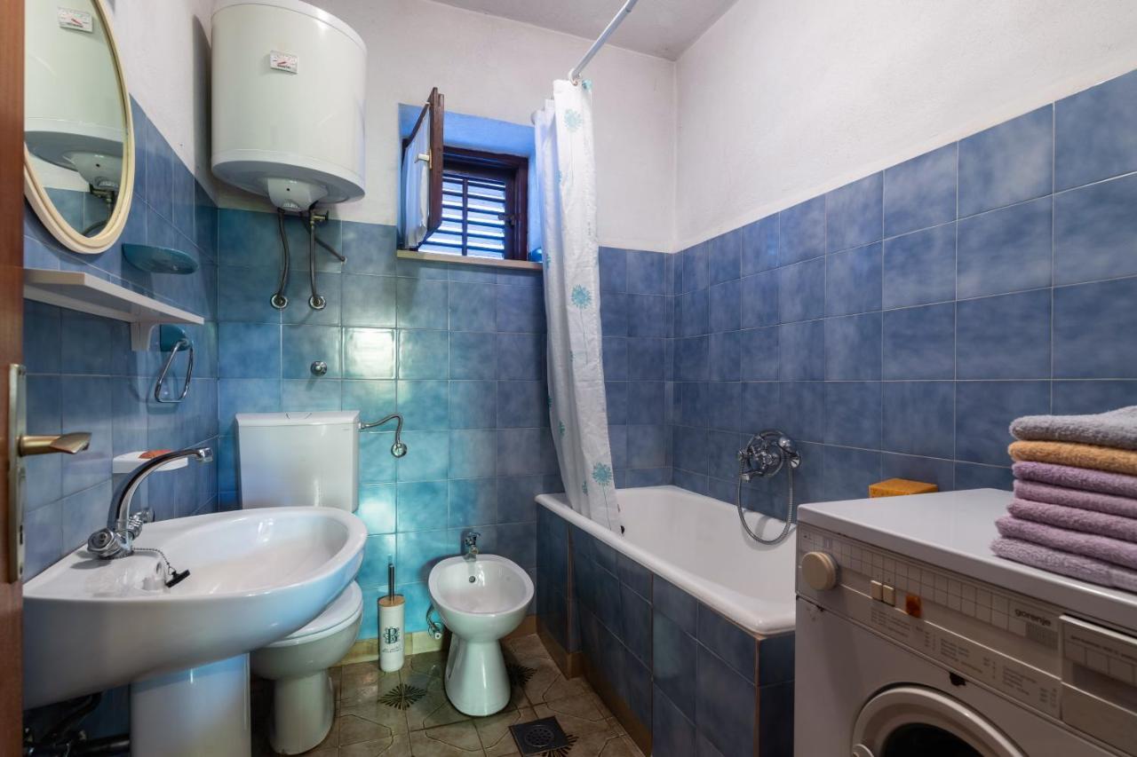 Apartments By The Sea Sumartin, Brac - 764 Exterior photo